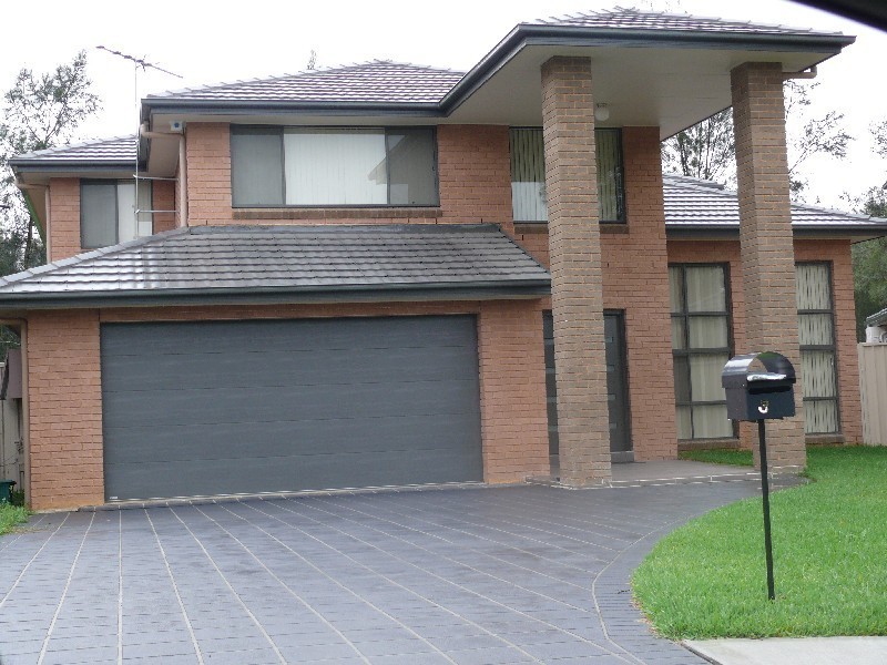 35 Slessor Road, Casula NSW 2170