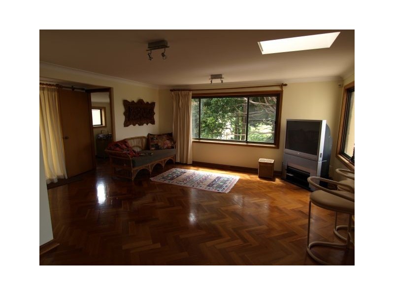 10 Lyndhurst Crescent, Hunters Hill NSW 2110