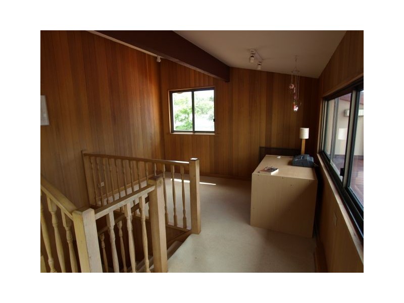 10 Lyndhurst Crescent, Hunters Hill NSW 2110