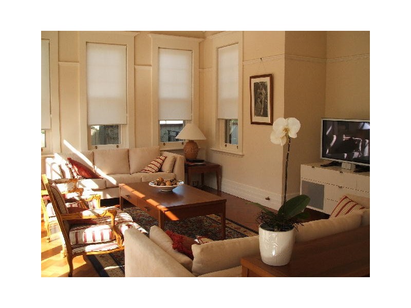 10 Woolwich Road, Hunters Hill NSW 2110