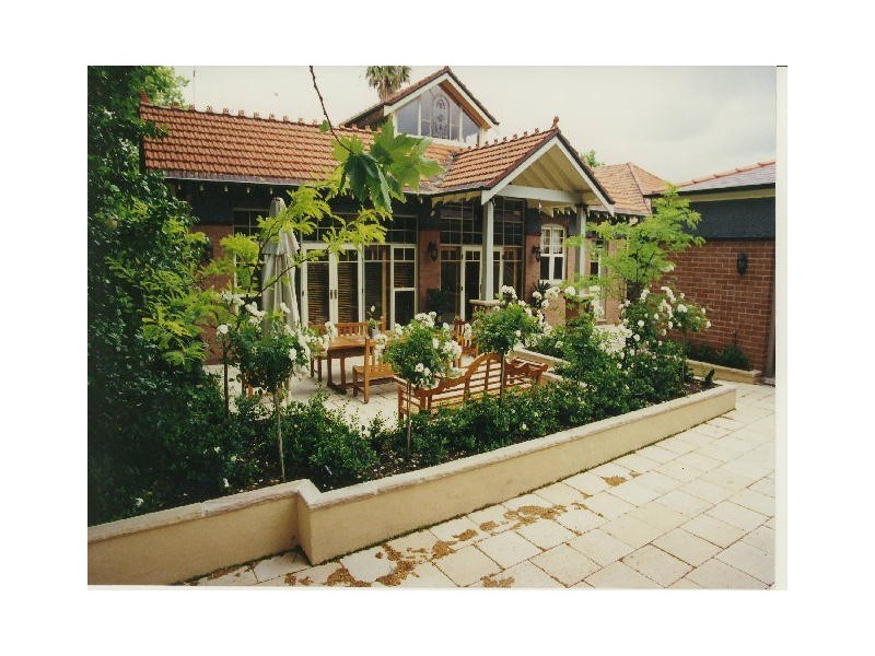 10 Woolwich Road, Hunters Hill NSW 2110