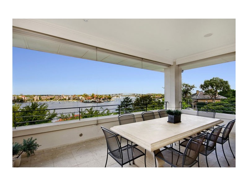 16 Wybalena Road, Hunters Hill NSW 2110