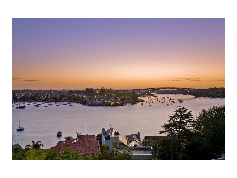 16 Wybalena Road, Hunters Hill NSW 2110