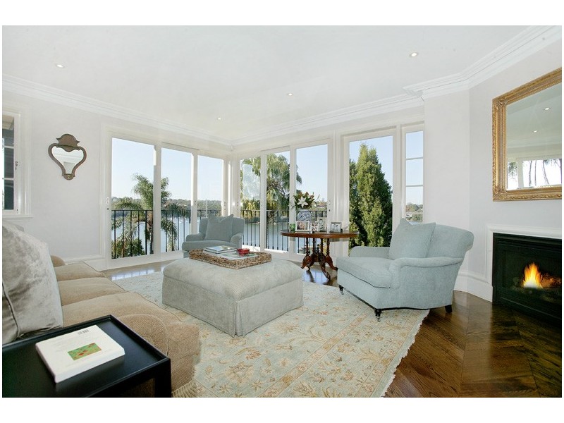 7 Lloyd Avenue, Hunters Hill NSW 2110