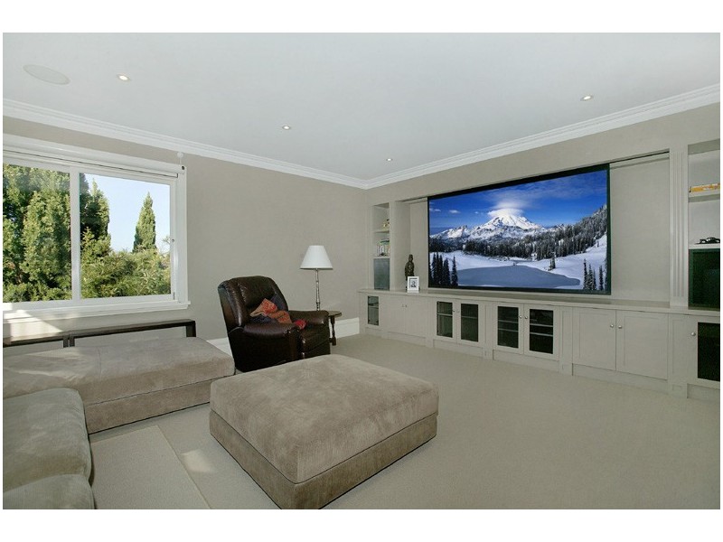 7 Lloyd Avenue, Hunters Hill NSW 2110