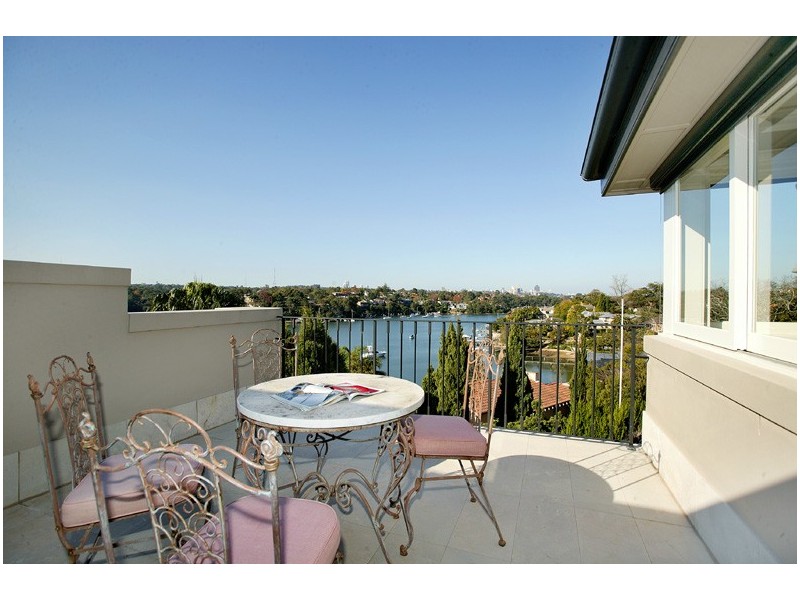 7 Lloyd Avenue, Hunters Hill NSW 2110