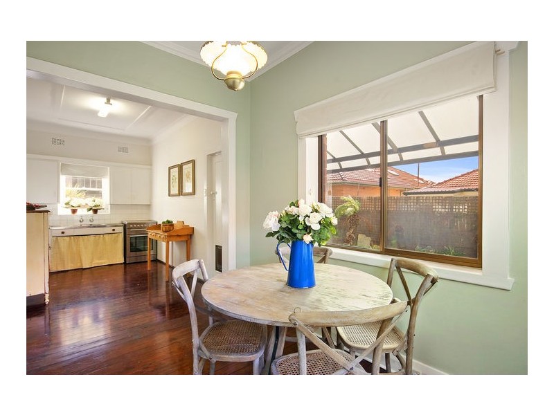 9 Clare Crescent, Russell Lea NSW 2046