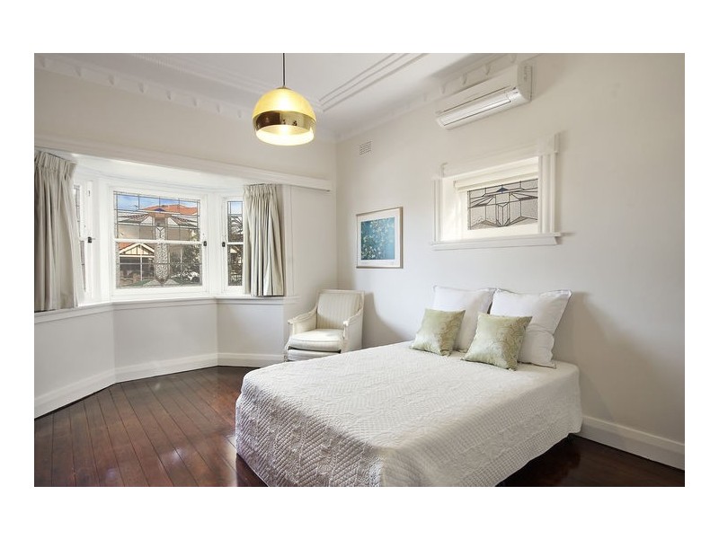 9 Clare Crescent, Russell Lea NSW 2046