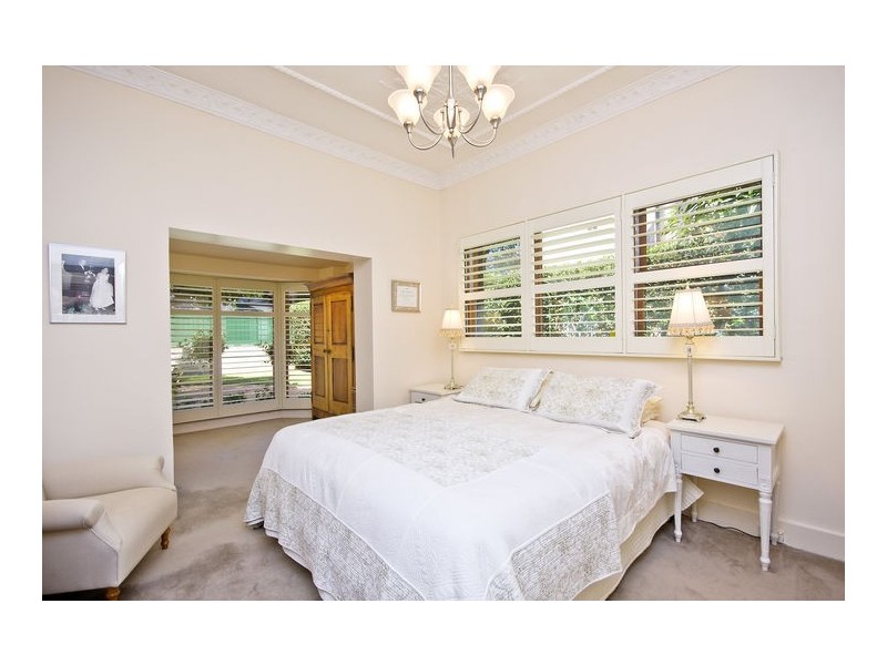 10 Ferdinand Street, Hunters Hill NSW 2110