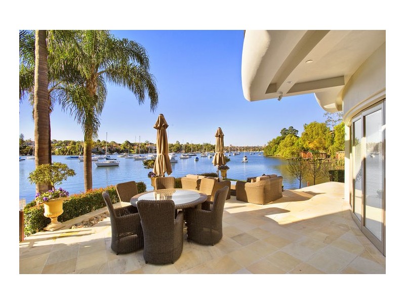 17 Crescent Street, Hunters Hill NSW 2110