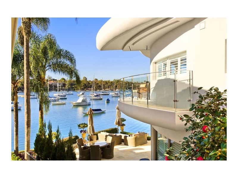 17 Crescent Street, Hunters Hill NSW 2110