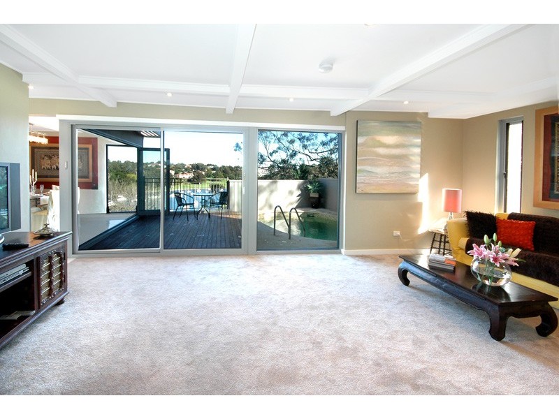 8 Euthella Avenue, Hunters Hill NSW 2110