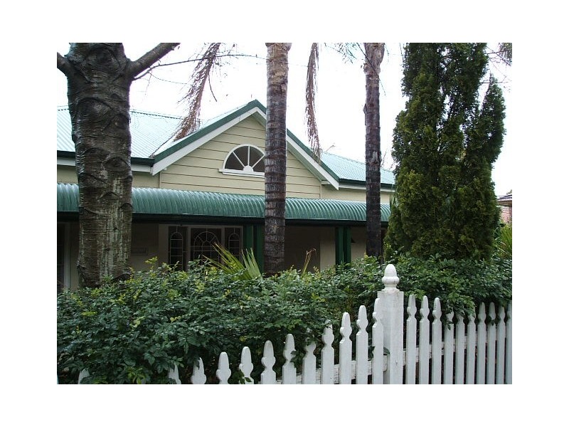 1 Blaxland Street, Hunters Hill NSW 2110