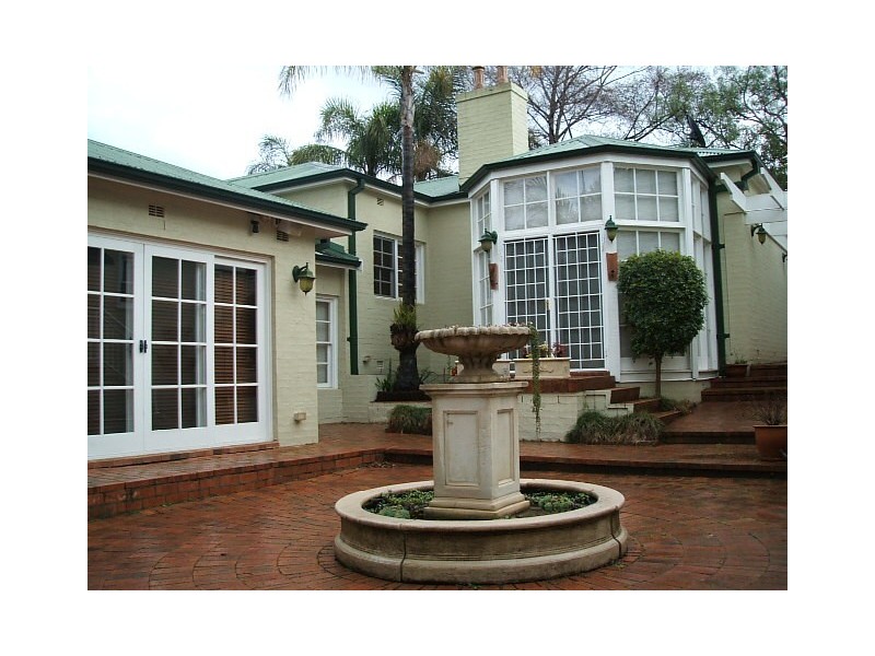 1 Blaxland Street, Hunters Hill NSW 2110