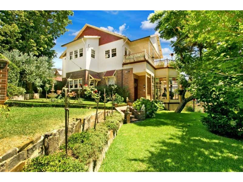 2 Crescent Street, Hunters Hill NSW 2110