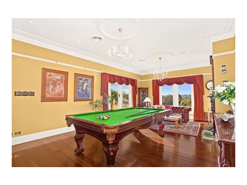 2 Crescent Street, Hunters Hill NSW 2110