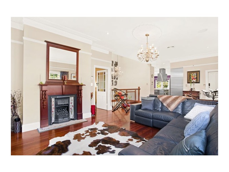 2 Crescent Street, Hunters Hill NSW 2110