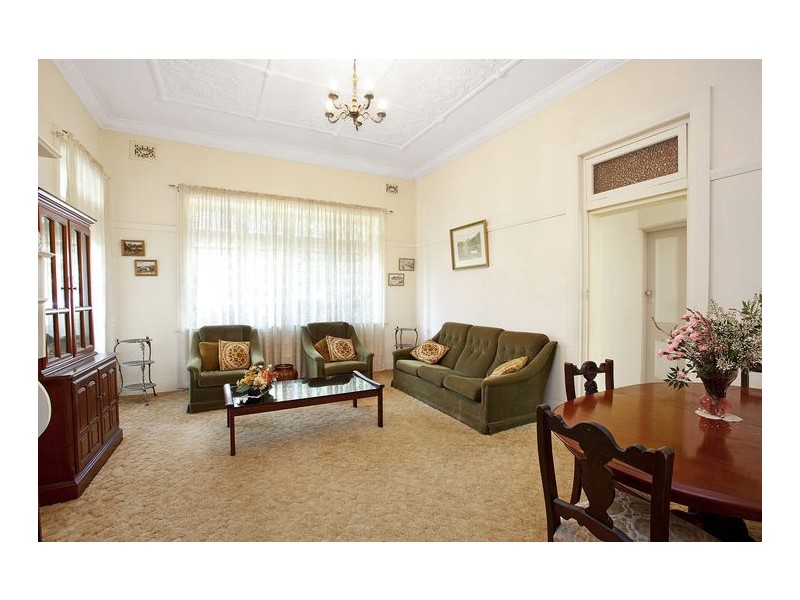 9 Crown Street, Henley NSW 2111