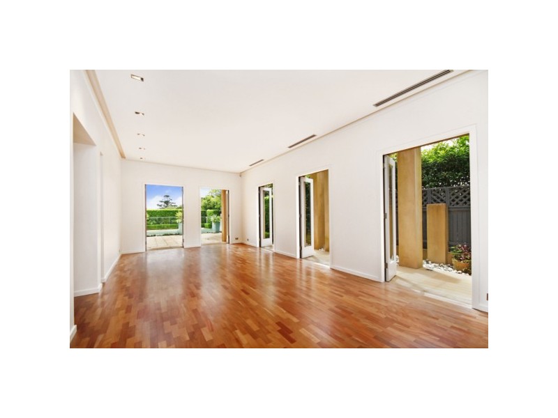 10 Madeline Street, Hunters Hill NSW 2110