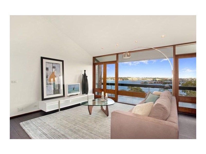 2A Gladstone Avenue, Hunters Hill NSW 2110