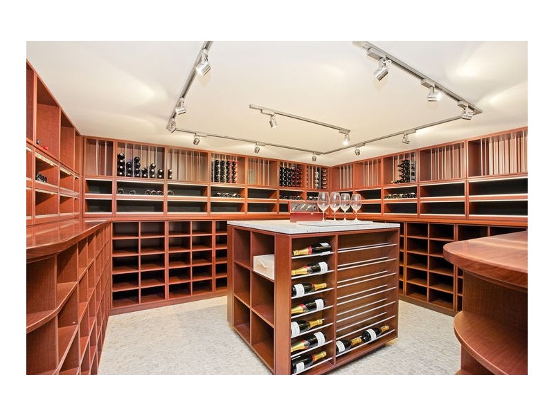 2 Crescent Street, Hunters Hill NSW 2110