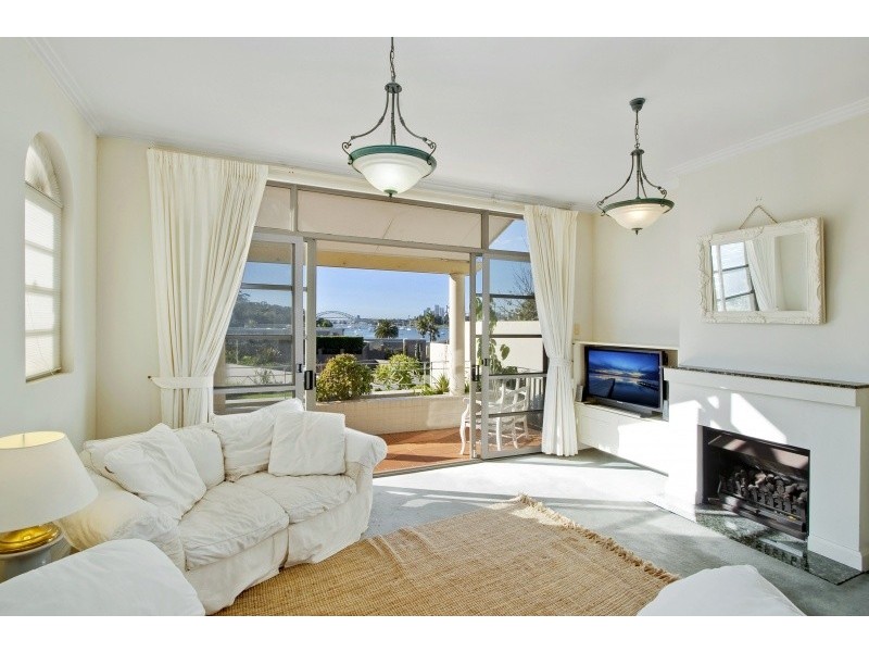 7 Le Vesinet Drive, Hunters Hill NSW 2110