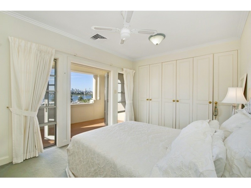 7 Le Vesinet Drive, Hunters Hill NSW 2110