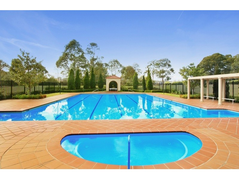 201/3A Karrabee Avenue, Huntleys Cove NSW 2111
