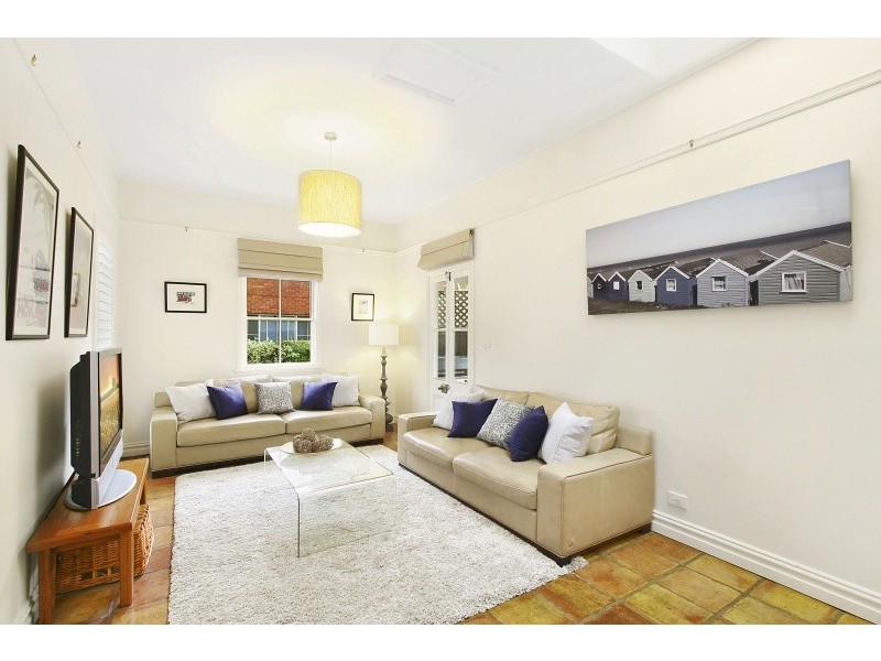 6A Batemans Road, Gladesville NSW 2111