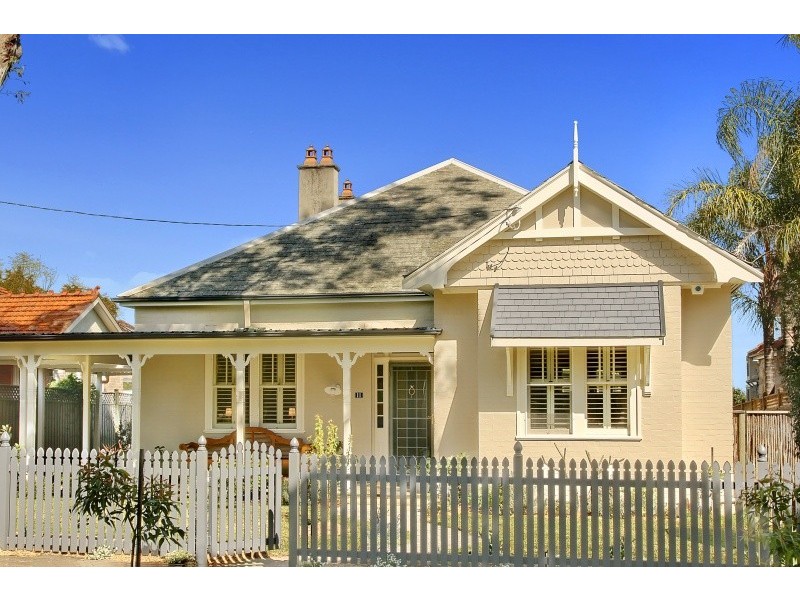 11 Prince Edward Parade, Hunters Hill NSW 2110