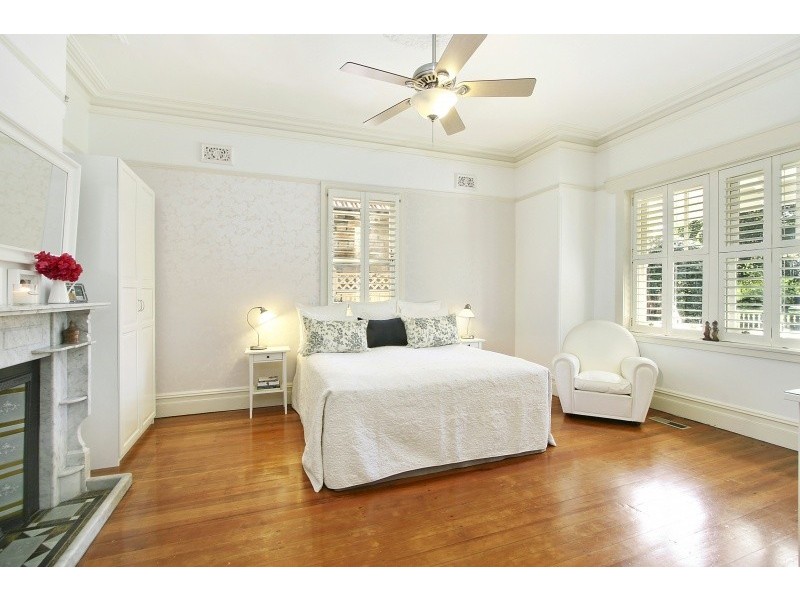 11 Prince Edward Parade, Hunters Hill NSW 2110