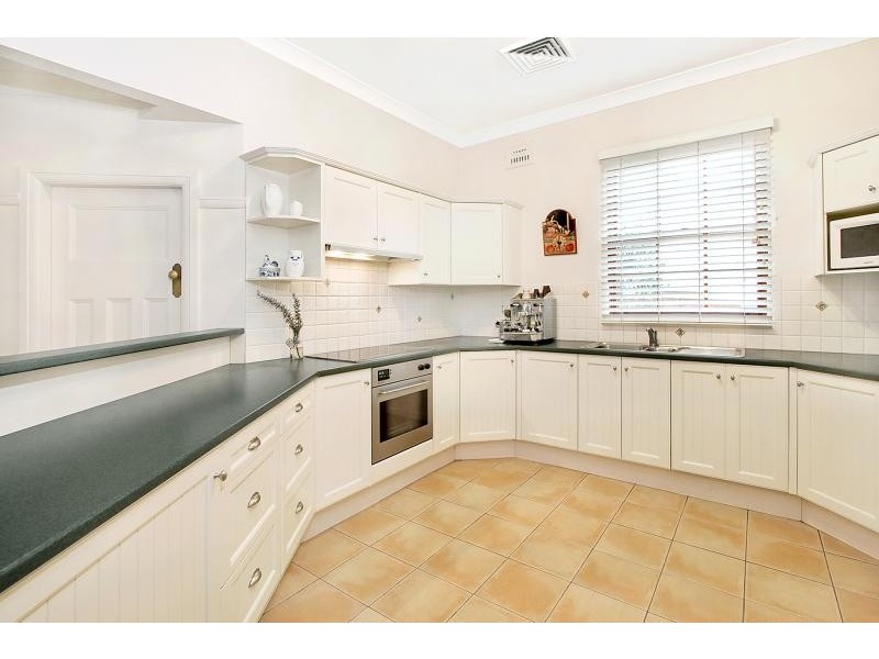 35  Batemans Road, Gladesville NSW 2111