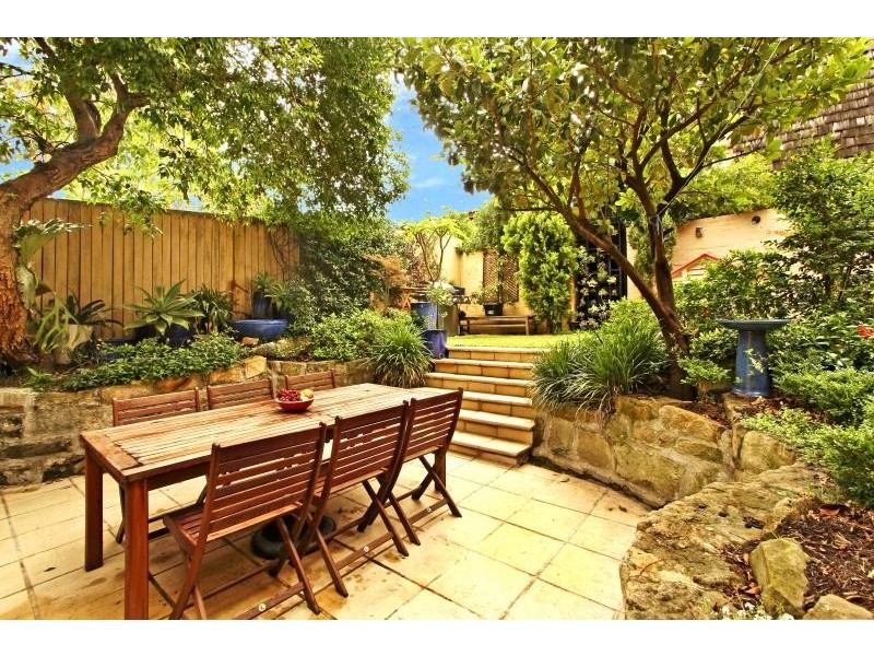 81 Woolwich Road, Hunters Hill NSW 2110
