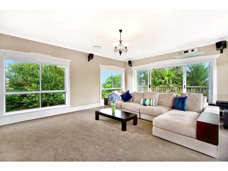 35 Hillcrest Avenue, Gladesville NSW 2111