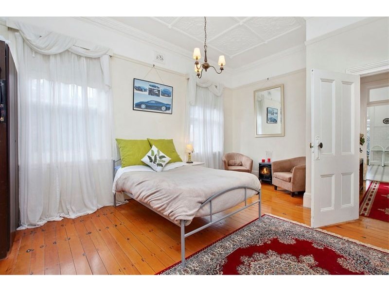 14 Woolwich Road, Hunters Hill NSW 2110