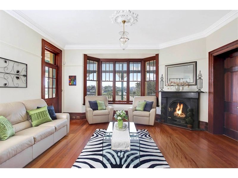 16 Ferdinand Street, Hunters Hill NSW 2110