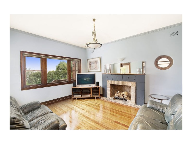 2 Huntleys Point Road, Huntleys Point NSW 2111