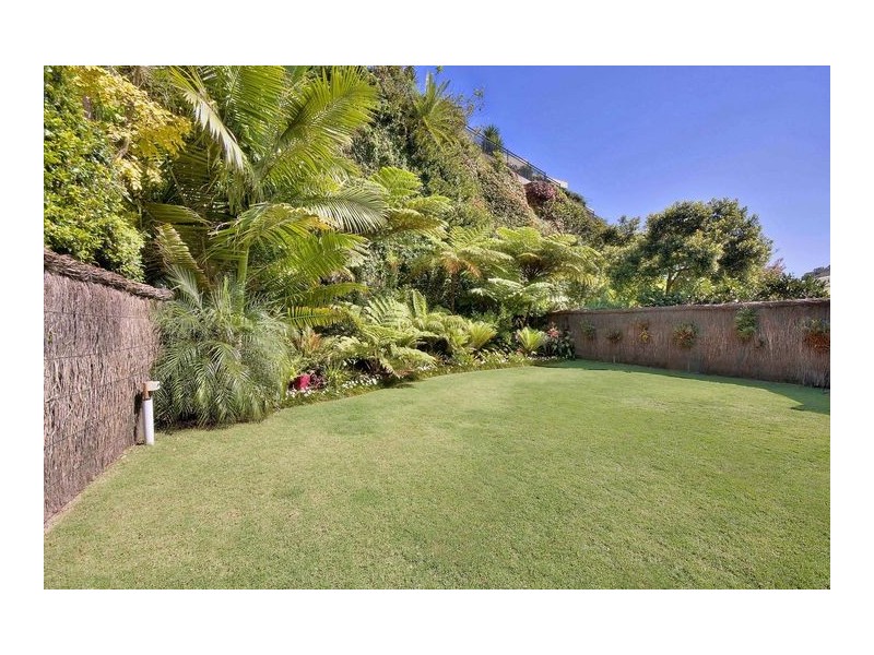 23  Le Vesinet Drive, Hunters Hill NSW 2110