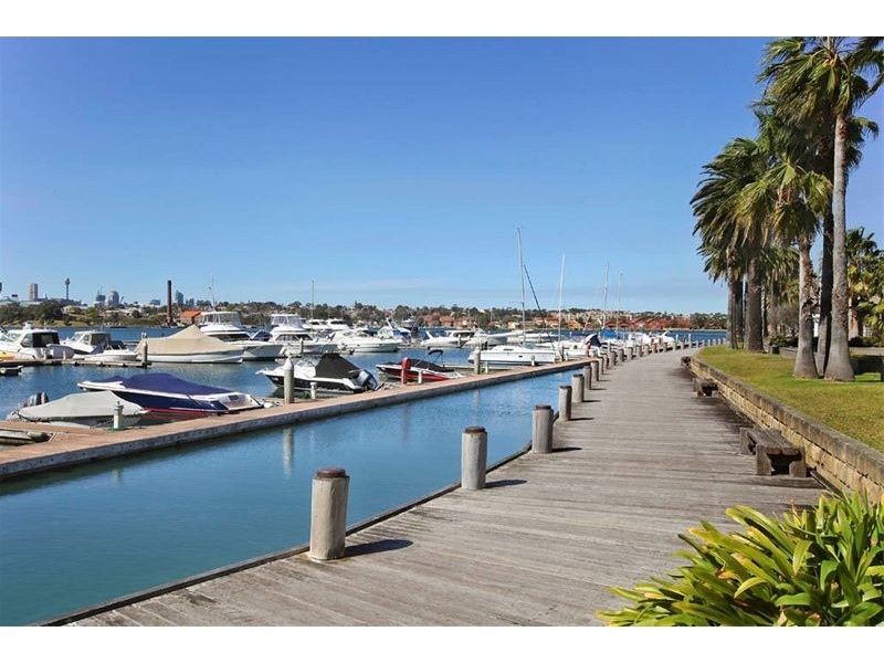 12/2-10 Le Vesinet Drive, Hunters Hill NSW 2110