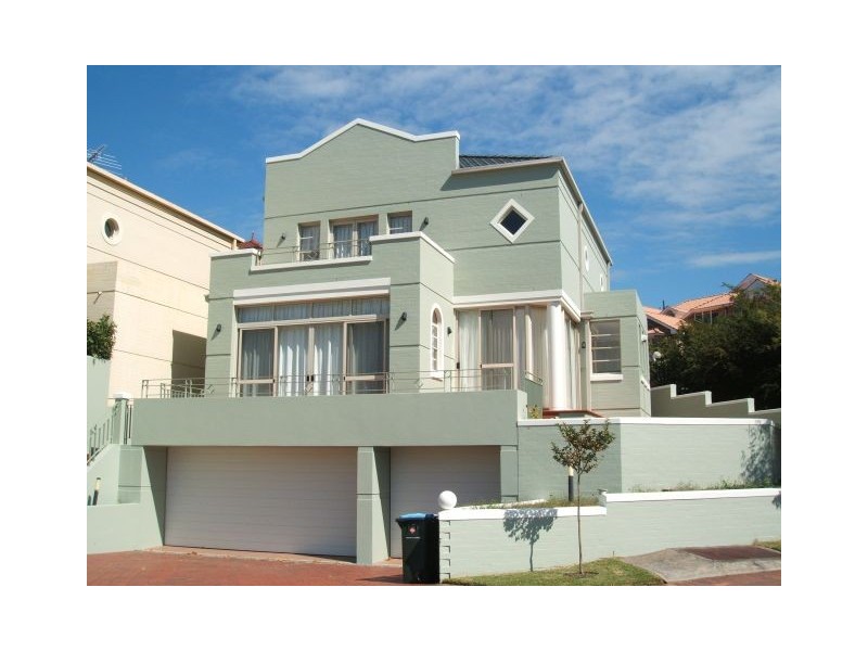5  Le Vesinet Drive, Hunters Hill NSW 2110