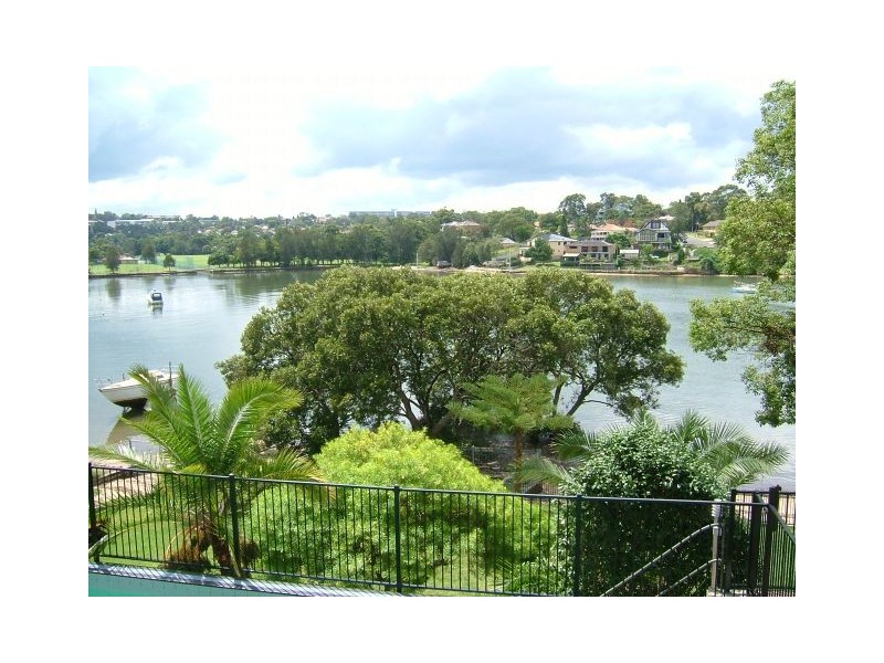 2A  McGowan Street, Putney NSW 2112