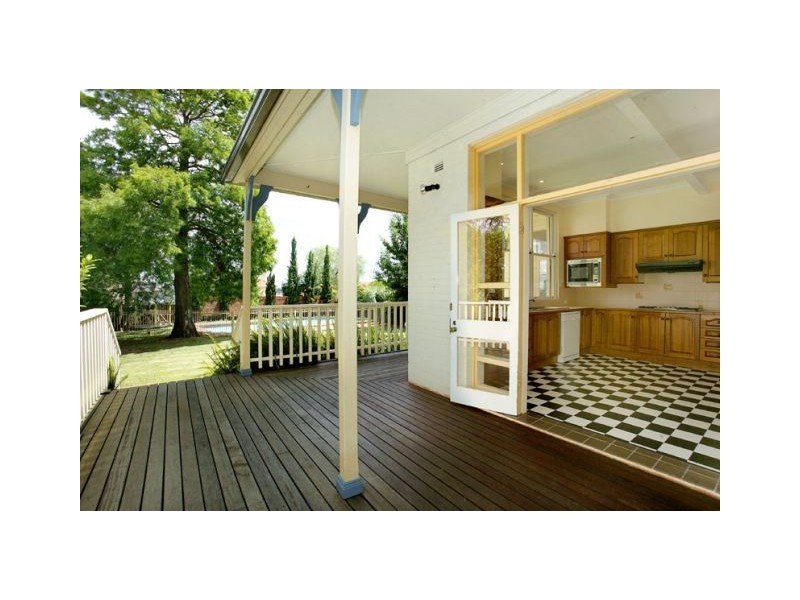 19 Prince Edward Parade, Hunters Hill NSW 2110