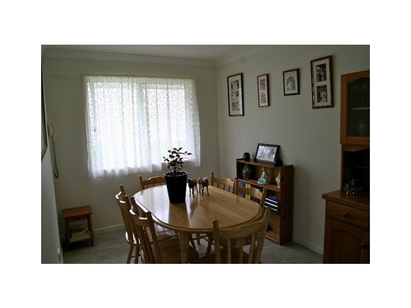 16 Spowart, Mount Chalmers QLD 4702