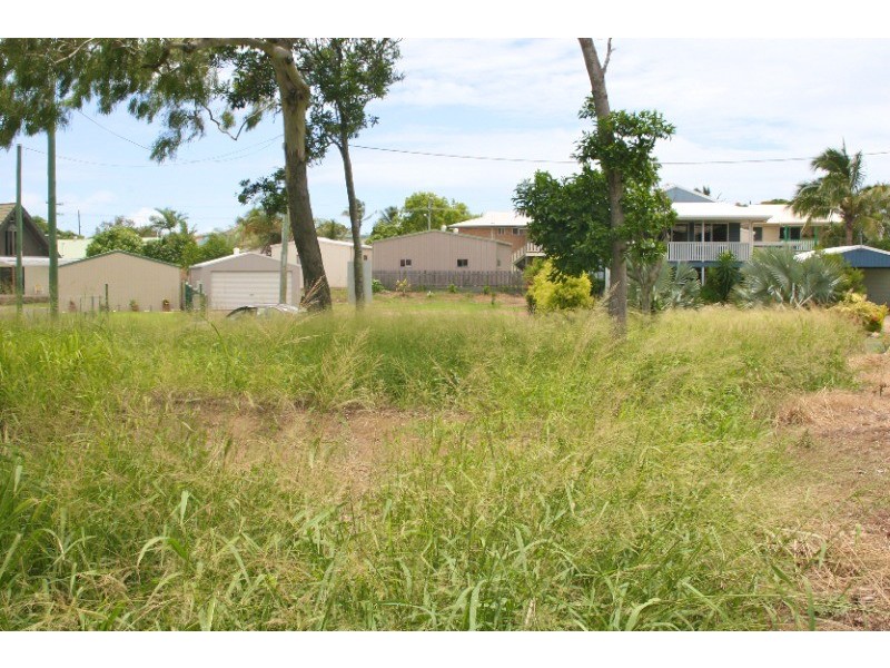 16 Giorgi Close, Keppel Sands QLD 4702