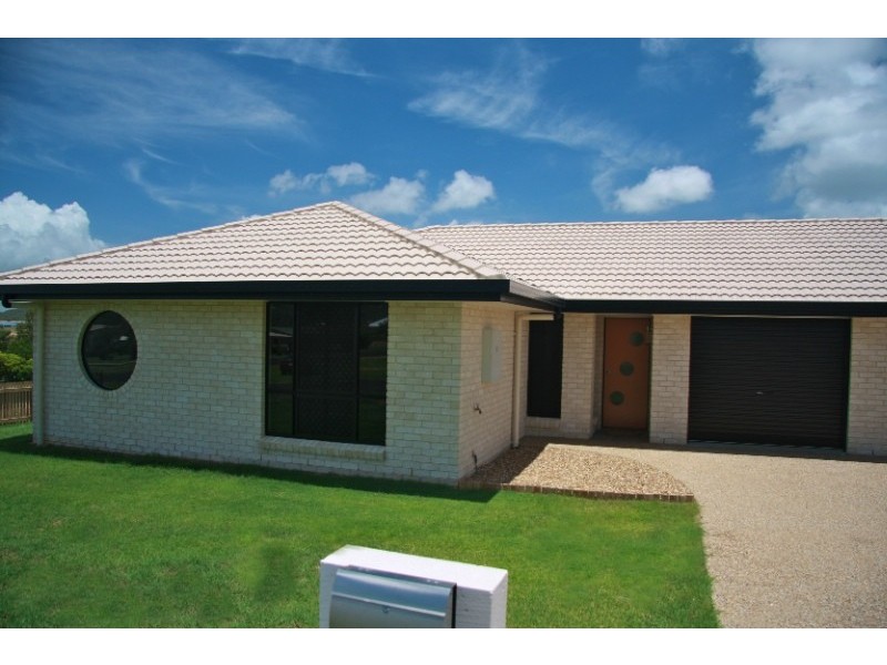 62 Hewitt  Street, Emu Park QLD 4710