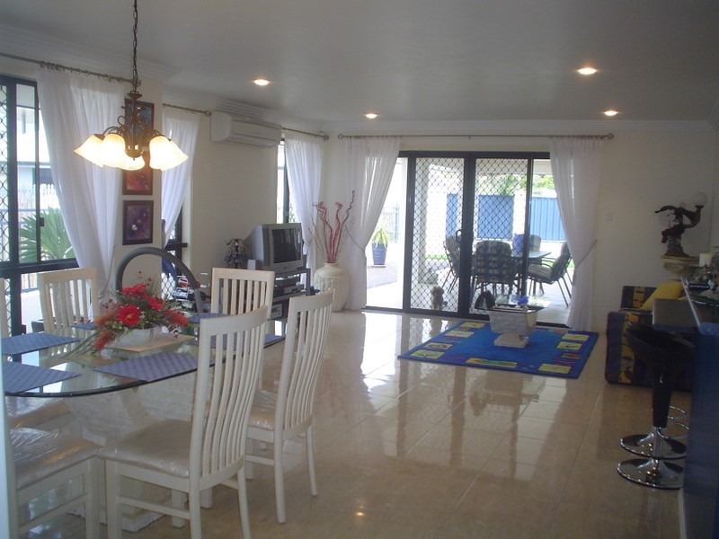 24 Haven Road, Emu Park QLD 4710