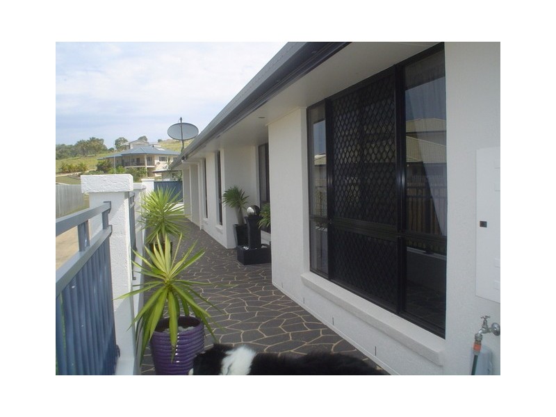 24 Haven Road, Emu Park QLD 4710