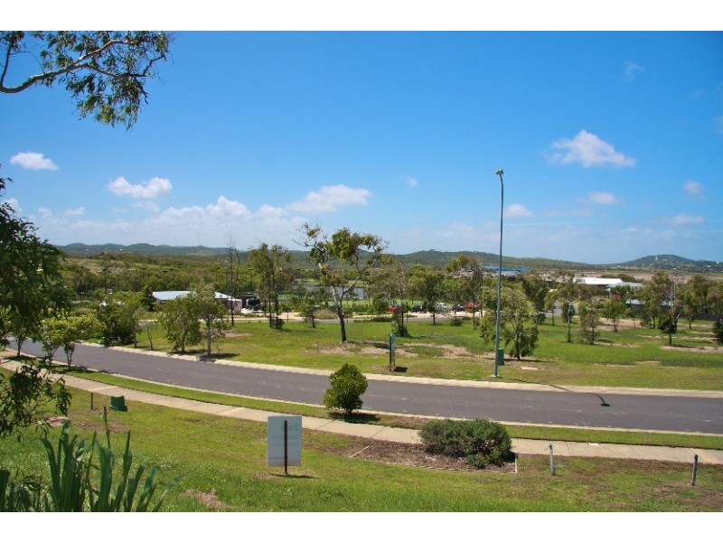 6 Hideaway Road, Zilzie QLD 4710