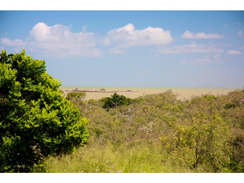 6 Hideaway Road, Zilzie QLD 4710