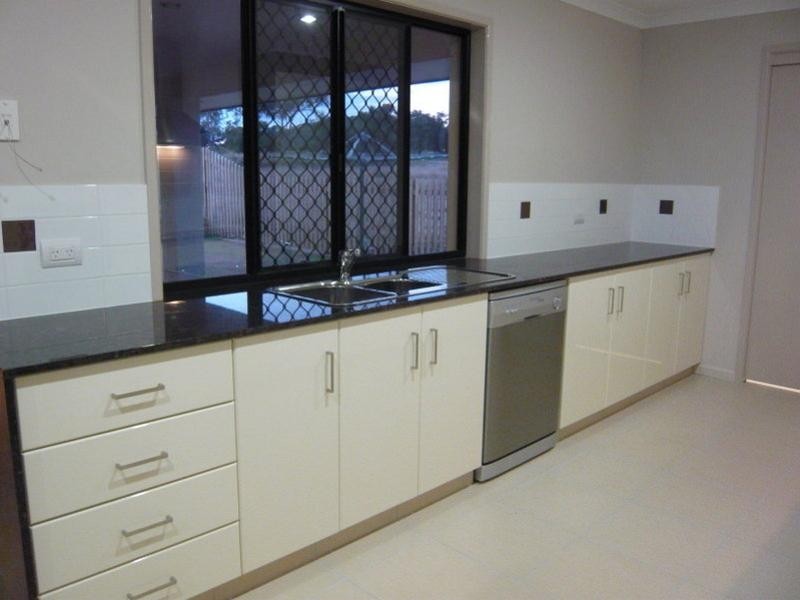 18 Amalfi Drive, Emu Park QLD 4710